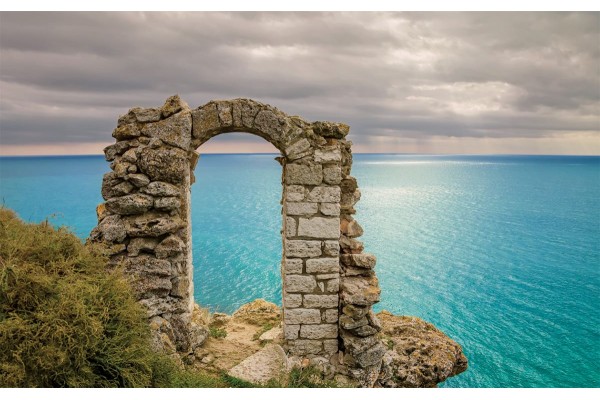 Фототапет старинна арка на морски бряг Фототапет старинна арка на морски бряг