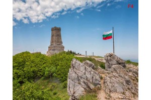 Фототапет перфектен изглед на връх Шипка - паметник