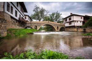 Фототапети изглед етнографски комплекс Трявна 