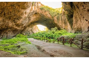 Фототапети изглед от деветашкото плато България